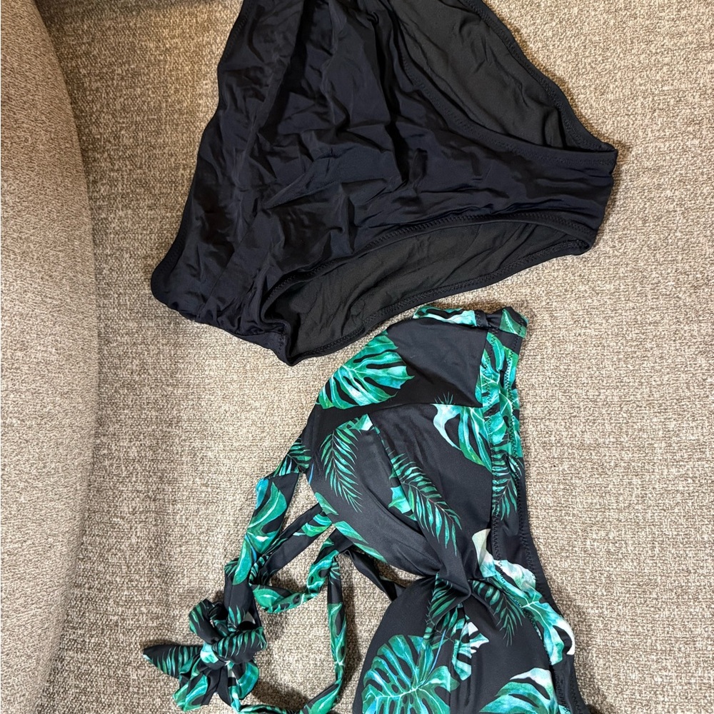 Tropical Leaf Print Bikini Set